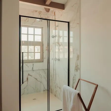 Collares Petit Palais *