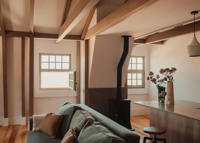 Collares Petit Palais Villa Sintra