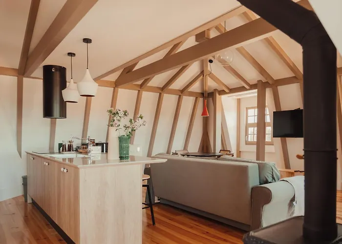 Collares Petit Palais Villa Sintra