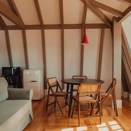 Collares Petit Palais * Sintra