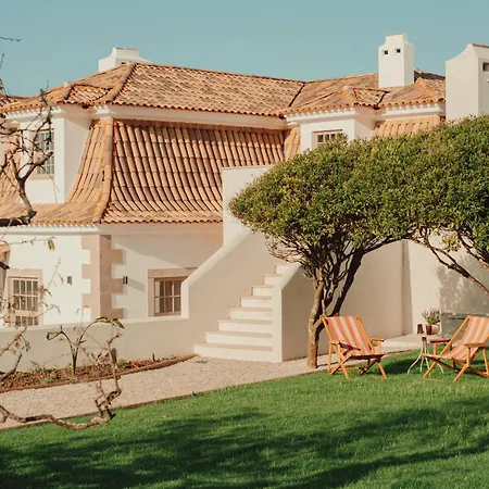 Collares Petit Palais Villa