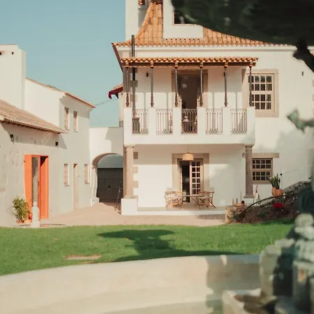 Collares Petit Palais Villa Sintra