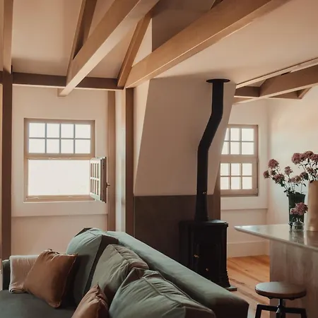 Collares Petit Palais Vila Sintra