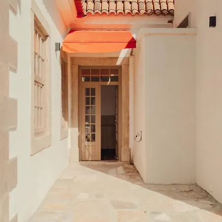 Collares Petit Palais Villa Sintra