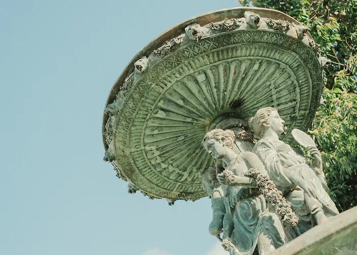 Collares Petit Palais Villa