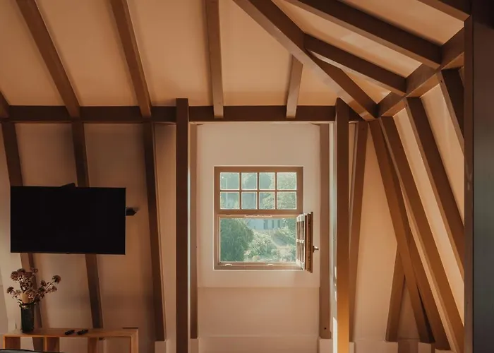 Collares Petit Palais * Sintra