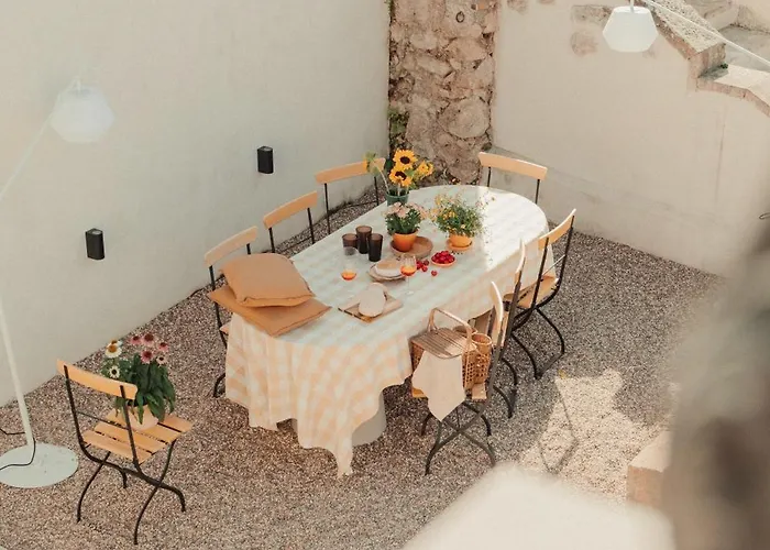 Collares Petit Palais Villa