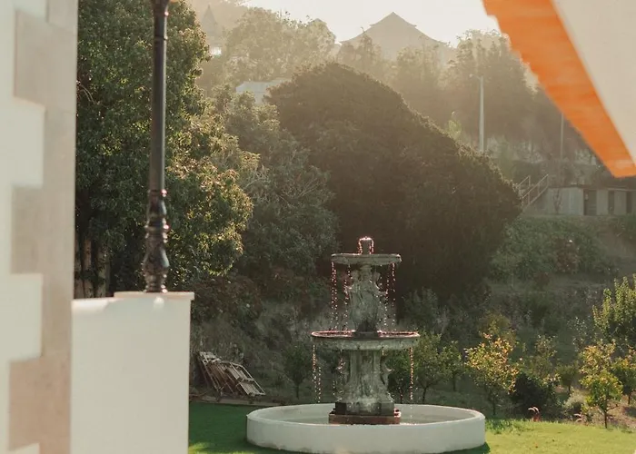 Collares Petit Palais Villa Sintra