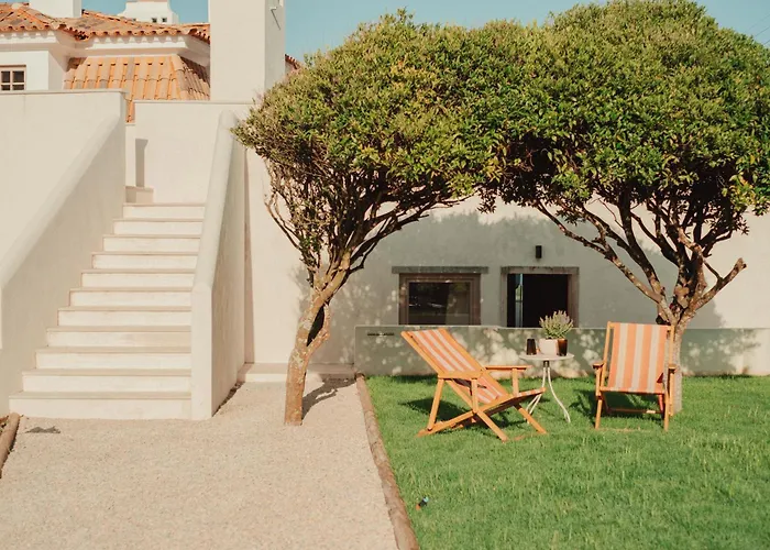 Collares Petit Palais * Sintra